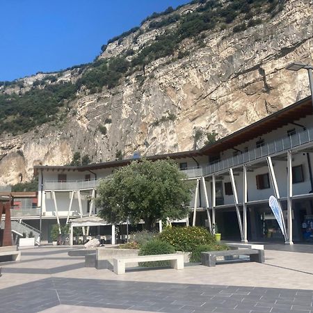 Outdooredo Garda Torbole 托尔博莱 外观 照片